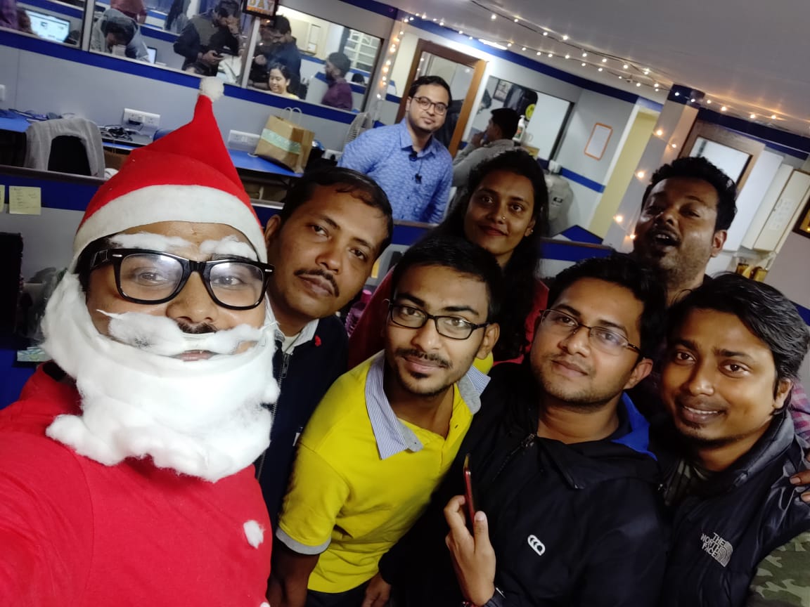 Christmas in Office - Techshu